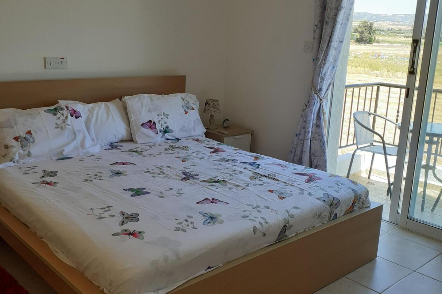 Beautiful 2-Bed House In Mandria Paphos Villa Екстериор снимка